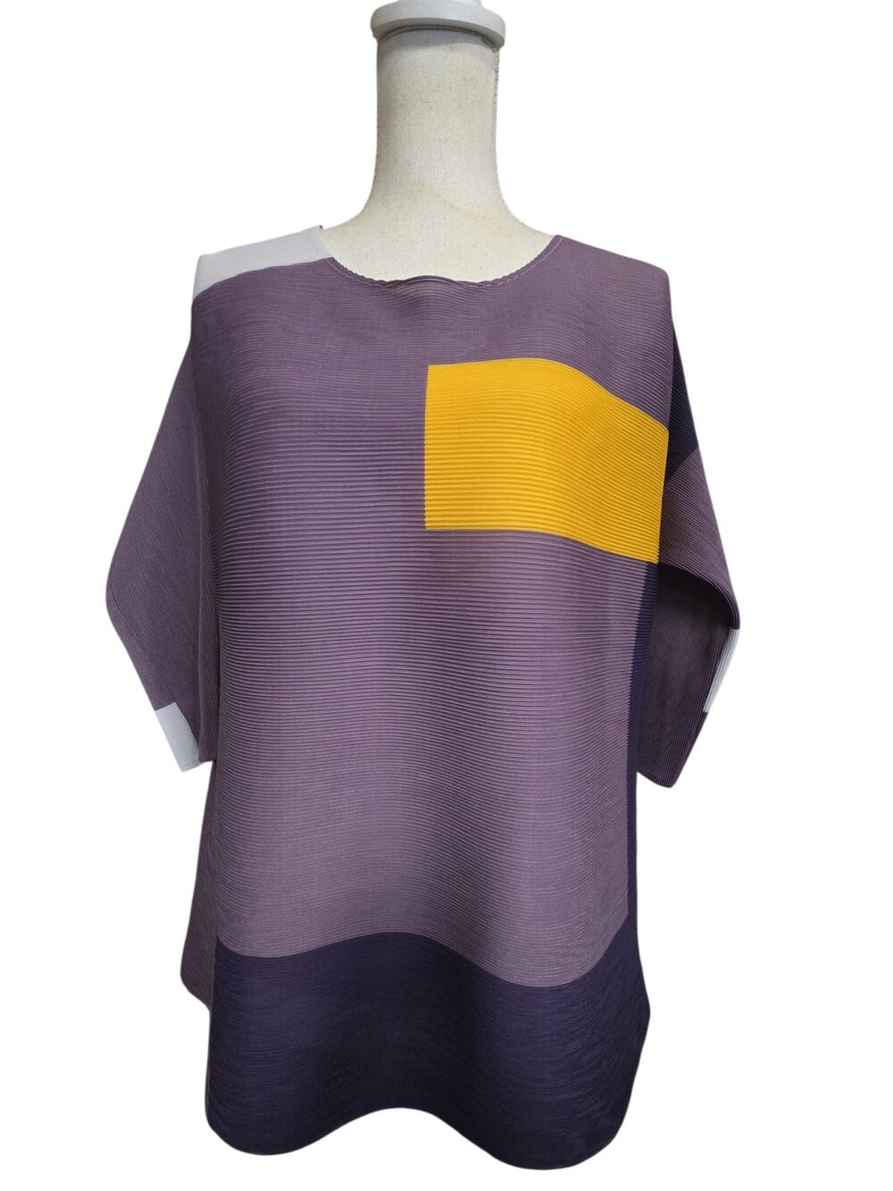 Color Block Textured Top